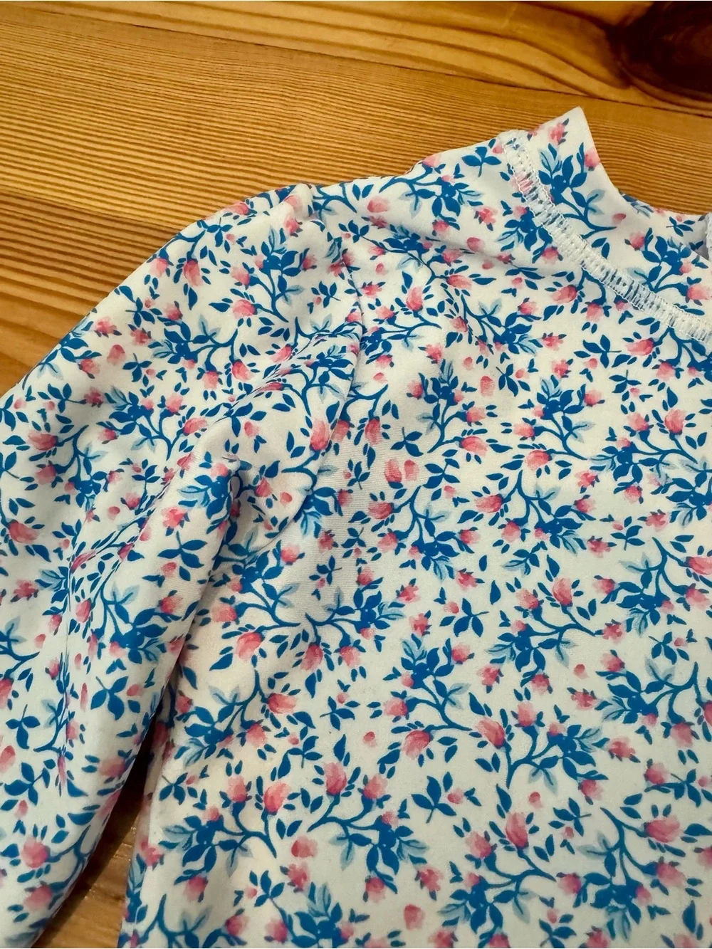Ruffle Butts Floral Long Sleeve One-Piece Swimsuit White, Blue & Pink 3T EUC